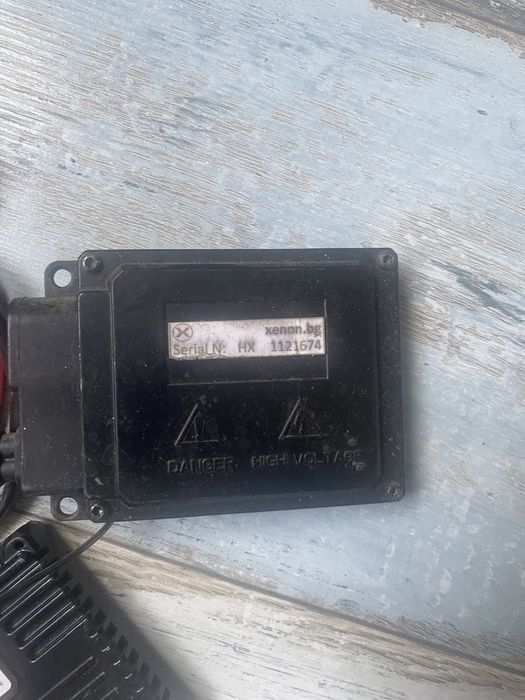 Xenon-и за Nissan Micra