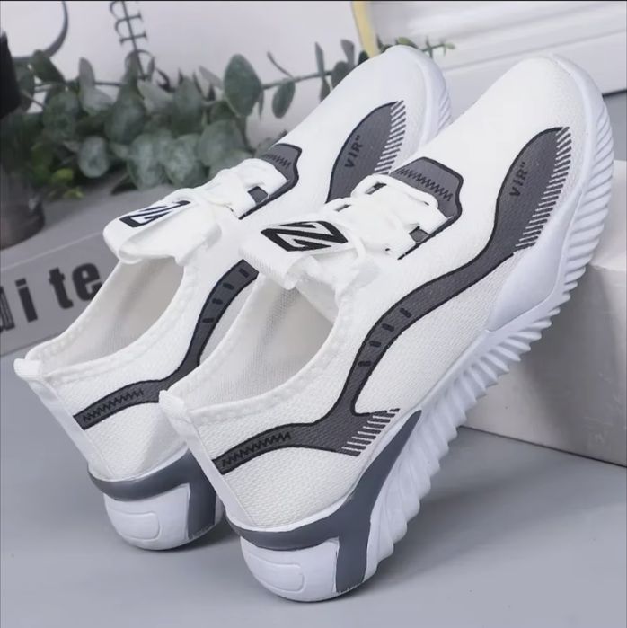 Кроссовки оптом и в розницу