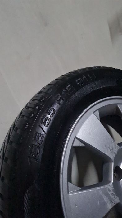 Диска 2 штук шина от гентра gentra 195 R15 65