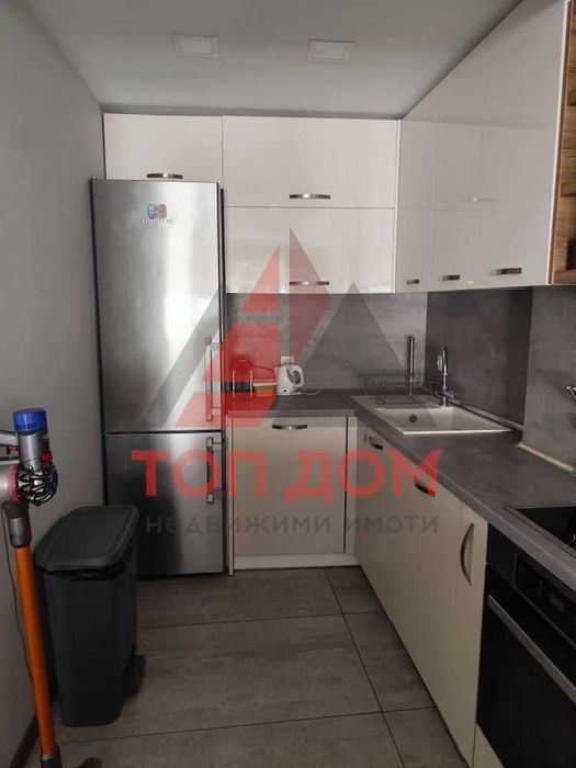 Дава се под наем Двустаен апартамент в Варна, Гръцка махала - 80 кв.м за 918 € - Снимка #5