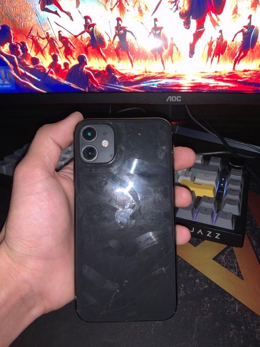 Iphone 11 продается