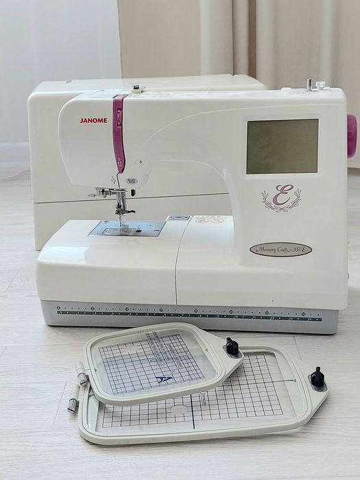 Вышивальная машина Memory Craft 350E