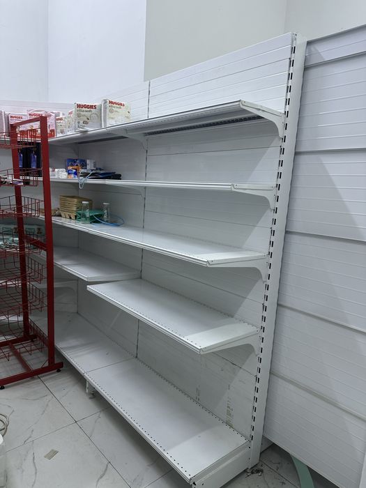 Торговые стеллажи в ассортименте