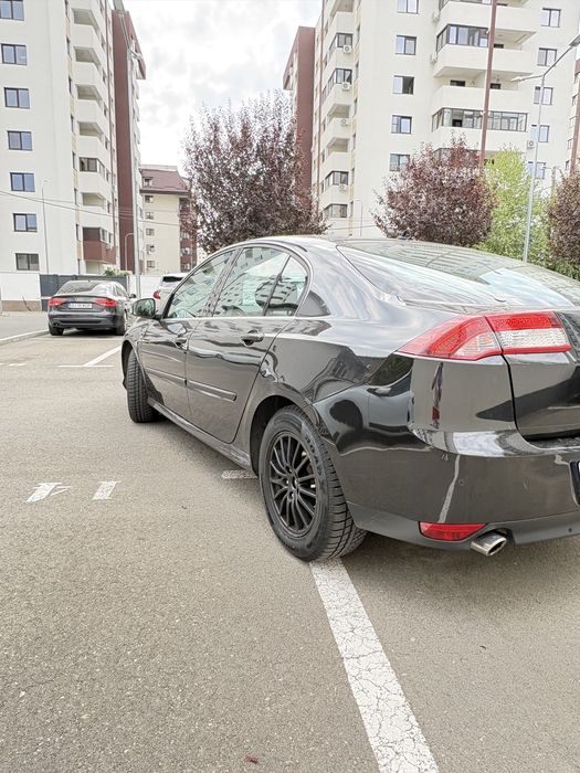 Vand renault laguna 3 . 1.5 dci 2011