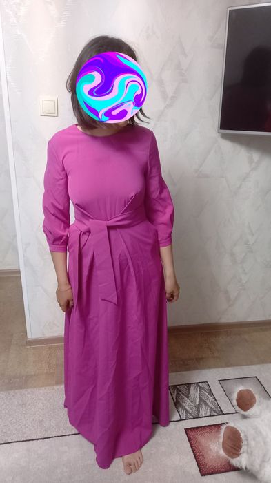 Продаю женские платья