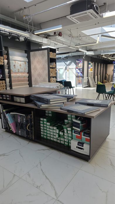 Стол для каталогов