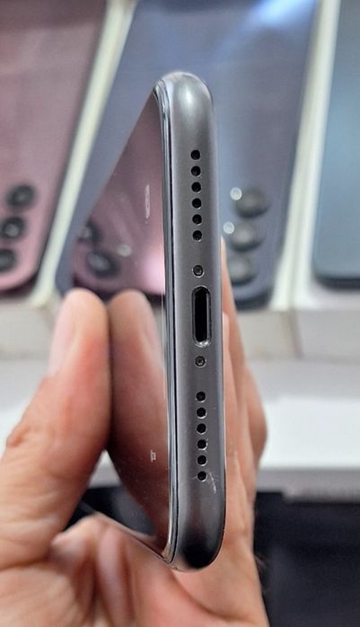 Iphone 11 holati usta kormagan