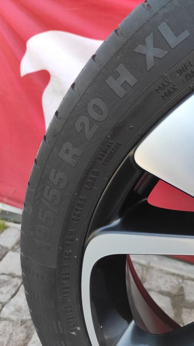 Оригинални джанти Рено 20 цола гуми 195 55 20