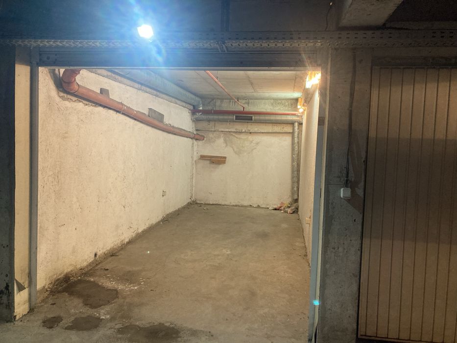 Дава се под наем Гараж / Паркомясто в Пловдив, Коматевски възел - 17 кв.м за 66.3 € - Снимка #1