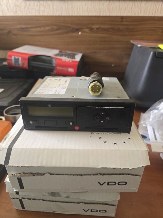 Тахограф VDO.   .