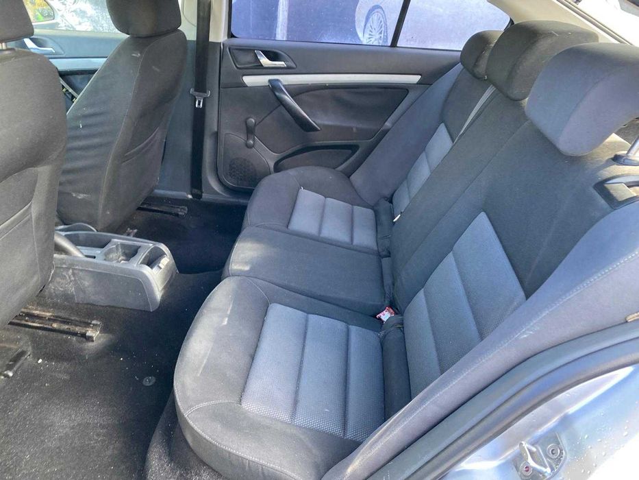 dezmembrez skoda octavia 2 cod motor BJB/haion octavia 2/usa octavia 2