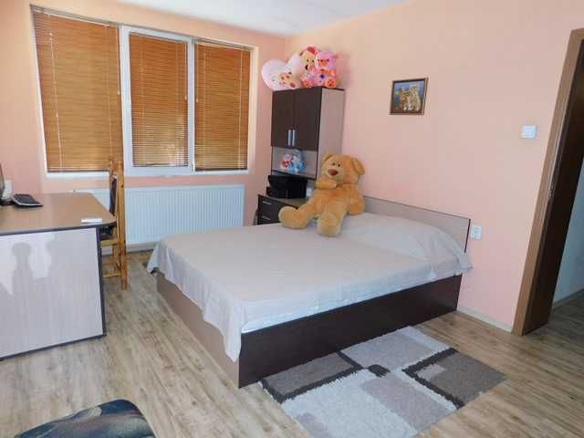 Продава се Къща в Търговище, Център - 150 кв.м за 1350 €/кв.м - Снимка #14