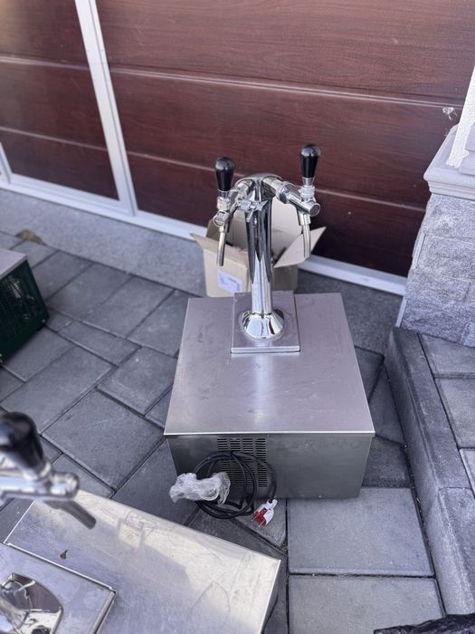 Dozatoare mobile profesionale pentru bere/suc/vin