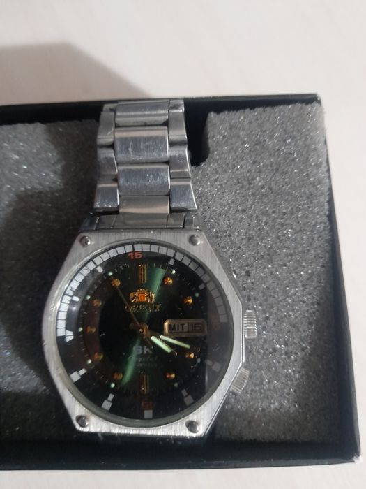 Orient soat. Saat. Часы