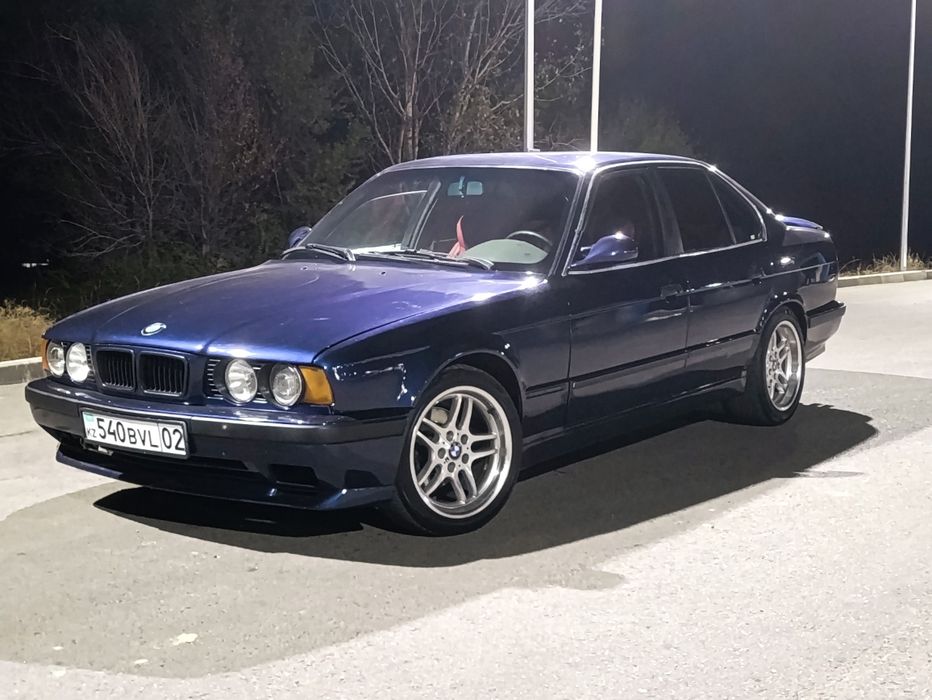 Продам  BMW  E34