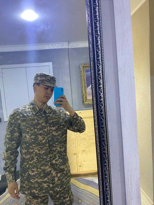 форма военная новая  (ушитая)