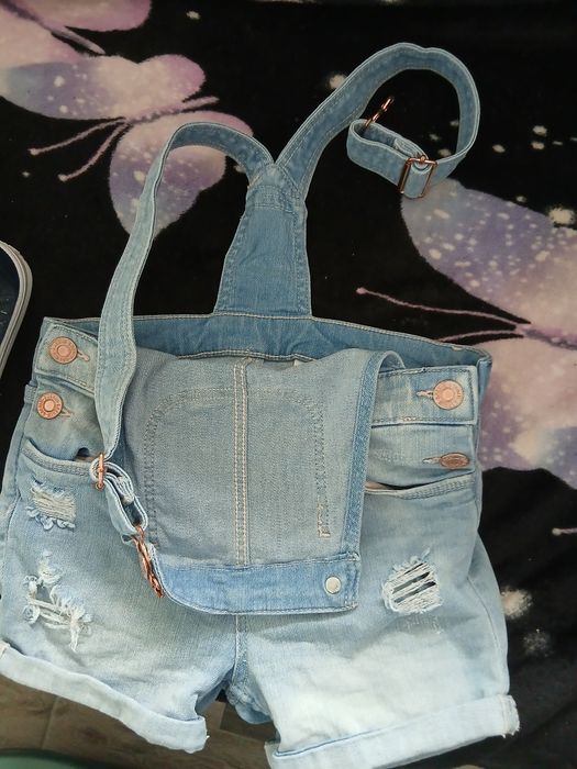 Vind salopeta blugi fetite pentru 5-6 anisori