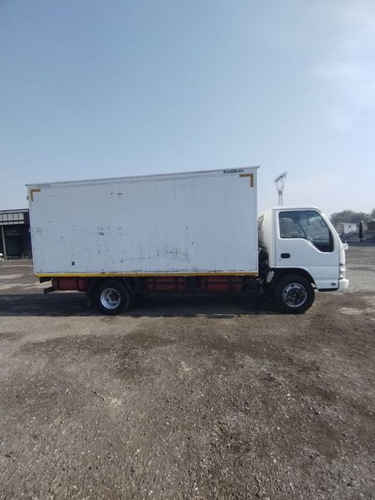 Isuzu sotiladi yili 2014