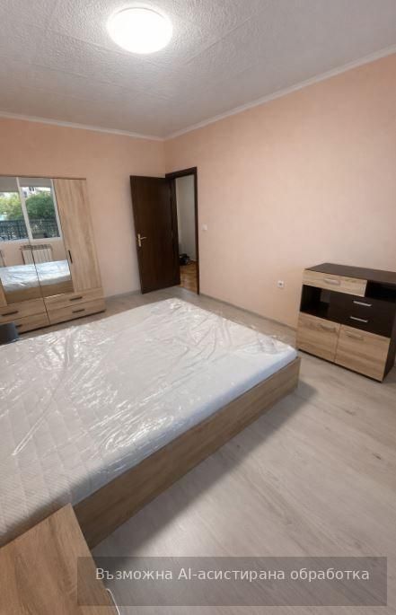 Двустаен апартамент в района на Възраждане!