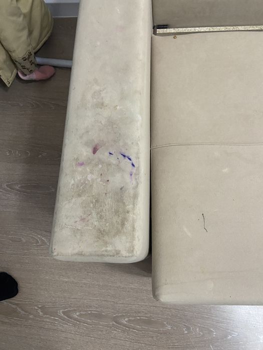 Химчистка диванов и стульев