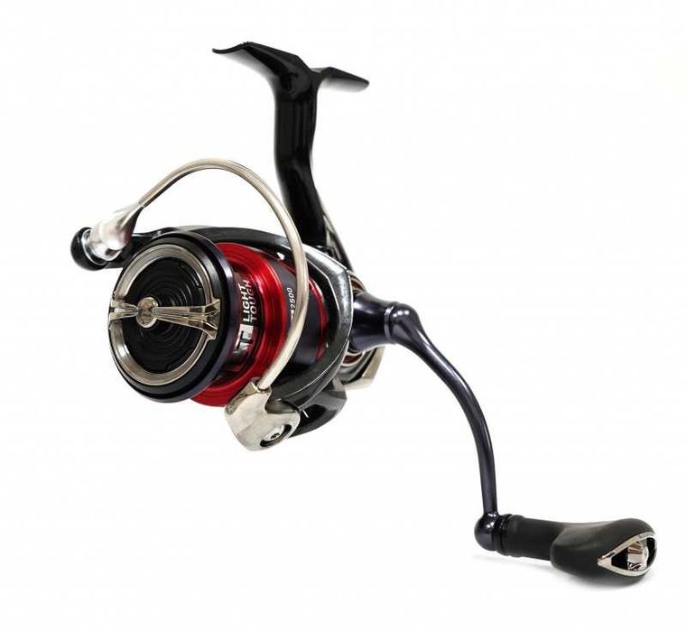 Макари DAIWA FUEGO LT модел 2021 от 2500 до 5000