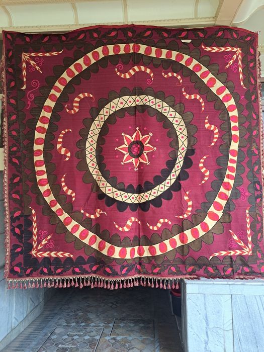 Palak qol ishi sotiladi