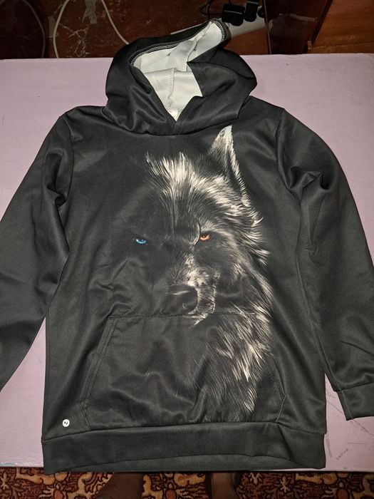 Продам толстовку на мальчика