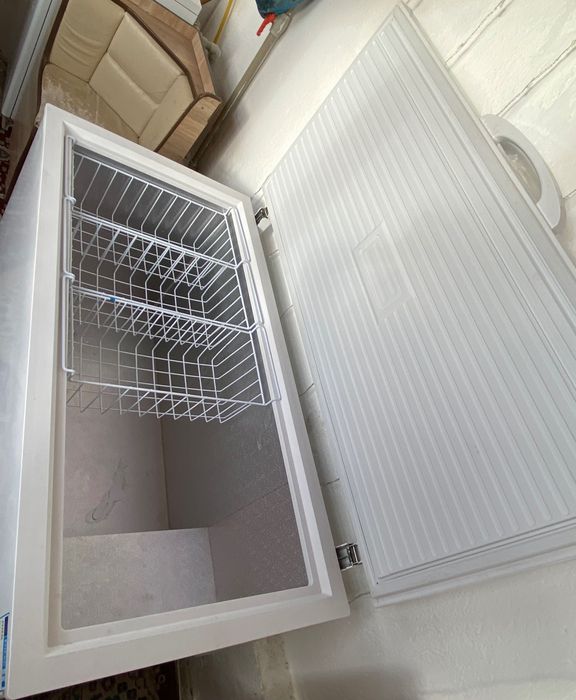 Морозильник в хорошем состоянии