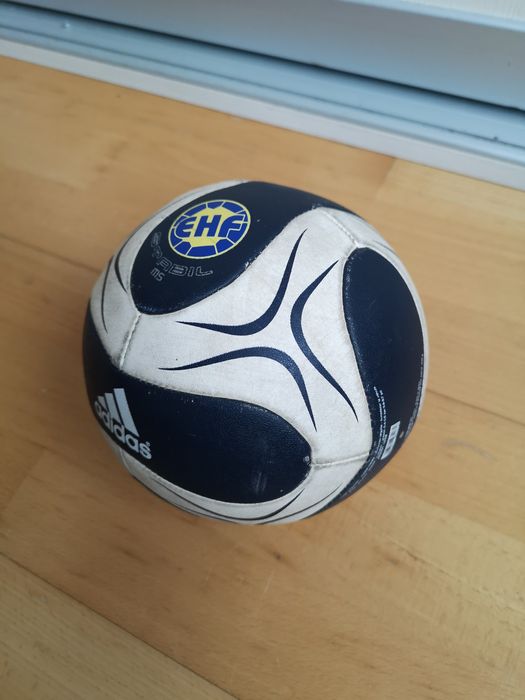 Minge profesionala Adidas size 1 ehf handball handbal