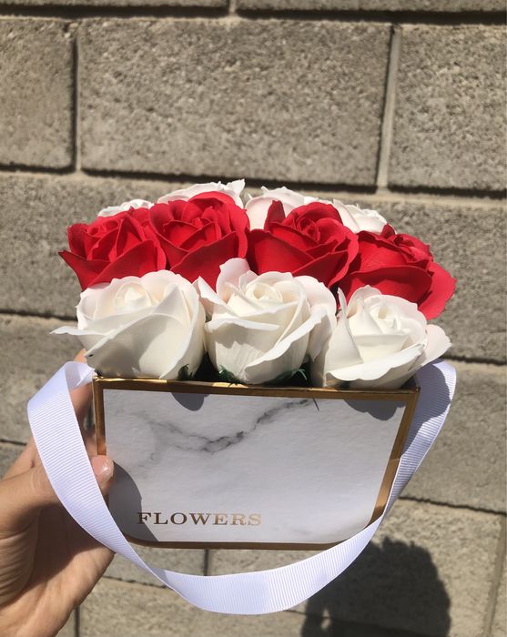 Корпоративные подарки, мыльные розы, букеты оптом