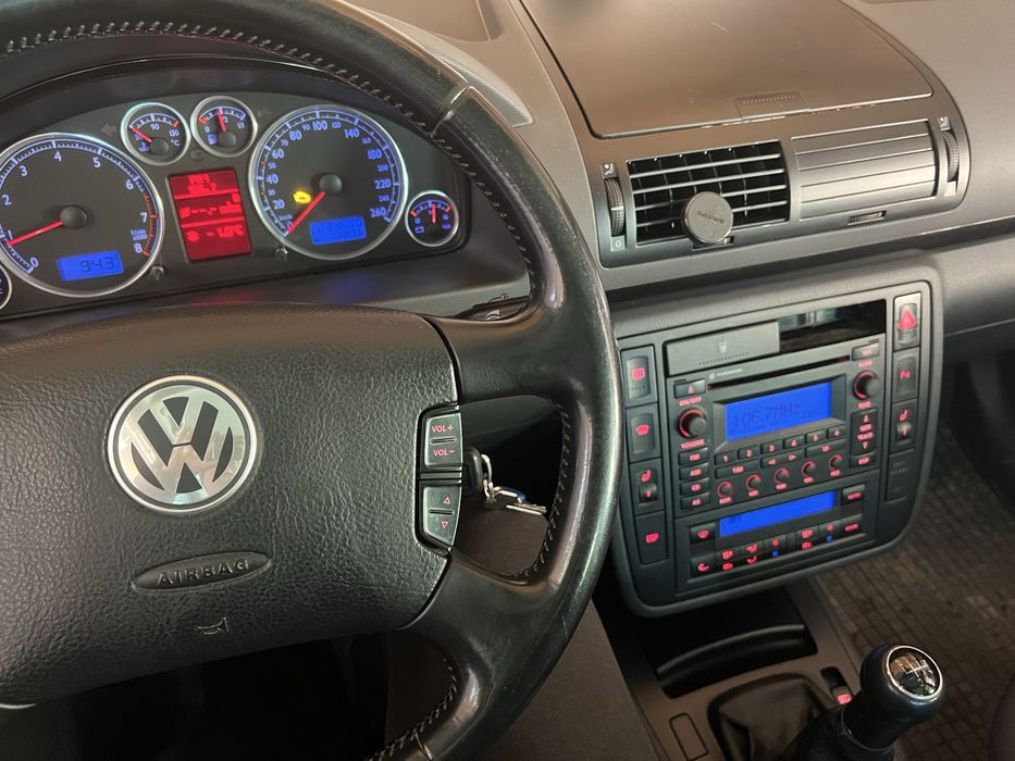 Фольцваген Шаран 1.8 2009 год