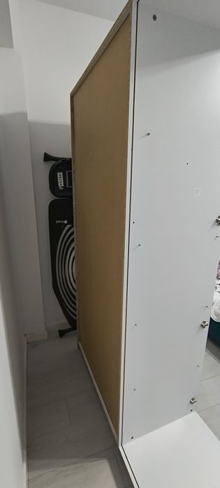 Dulap Haine pentru Dormitor