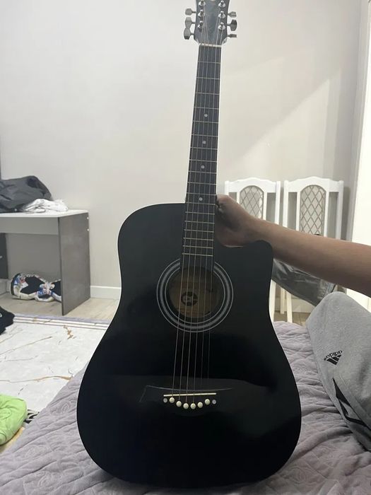 Гитара акустика сатылады