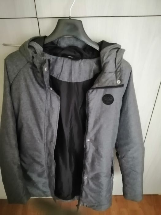 Дамско  яке hummel