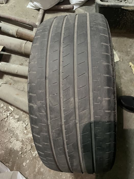 Летние шины 235/45/R18