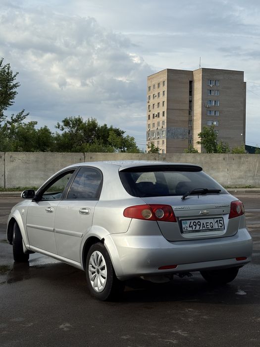 Chevrolet lacetti 1.6 2010год