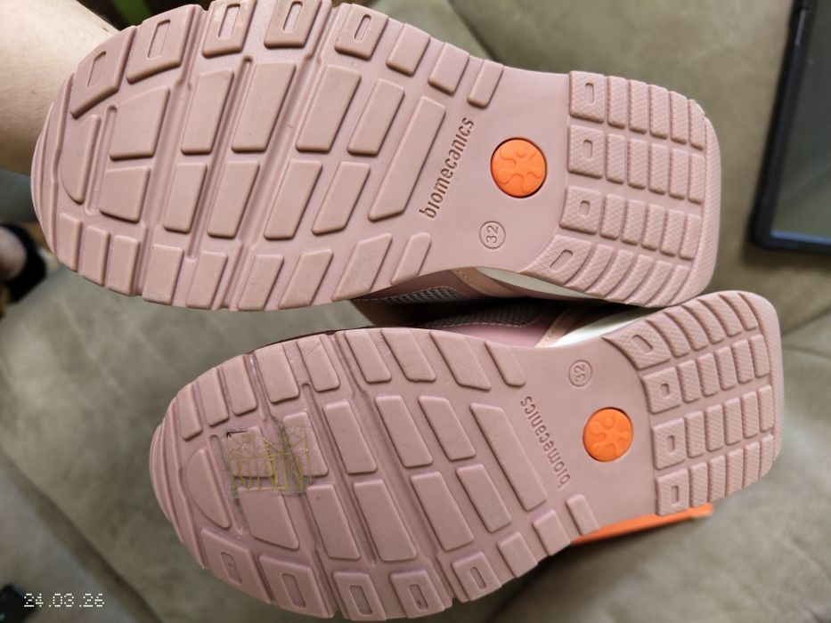 Adidași biomecanics mărimea 32