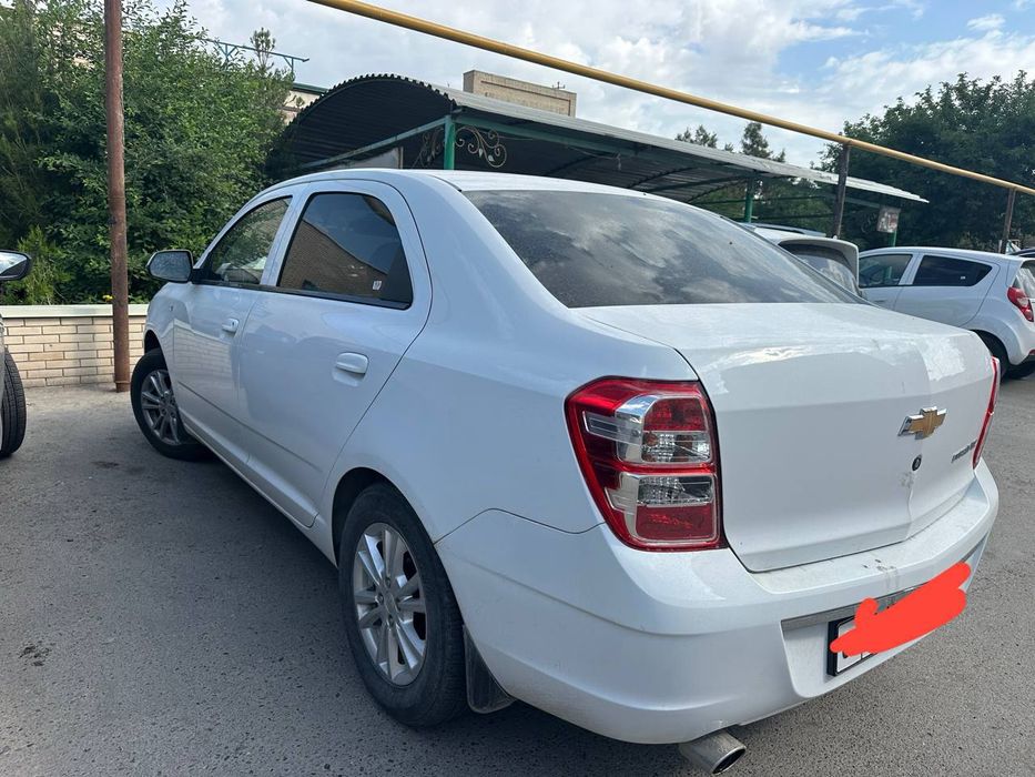 Cobalt avto transporti sotiladi