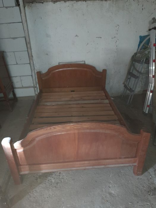 Mobila second-hand