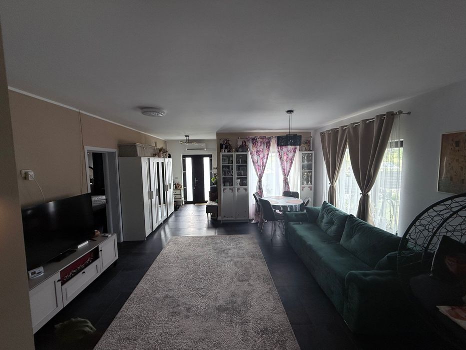Vand casa Margineni mobilata si utilata