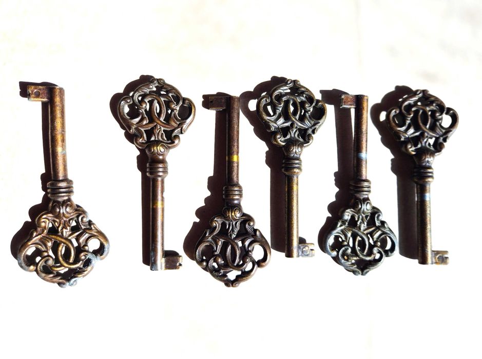Вратички мебелни, шкаф - австрийски ключета 6 бр