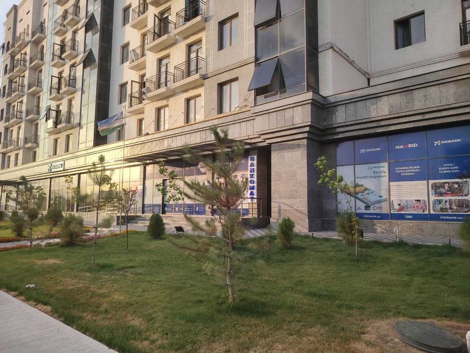 UY Sotiladi nurafshonda