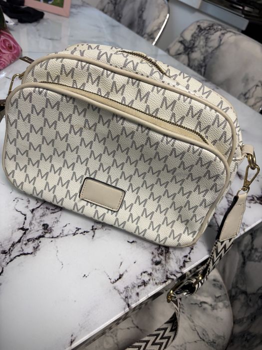 Geantă crossbody