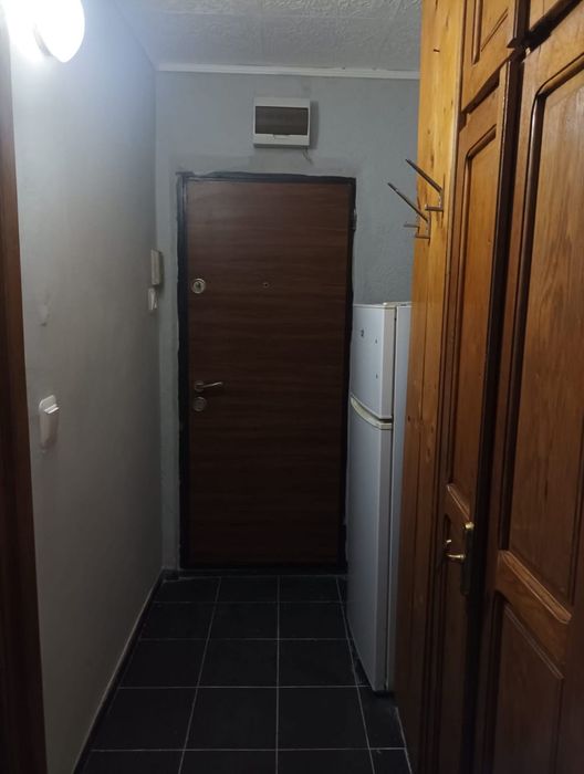 Închiriez garsonieră Oituz