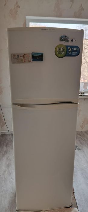 Продам холодильник   LG