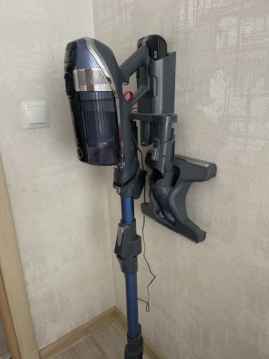 Продам моющий пылесос Tefal