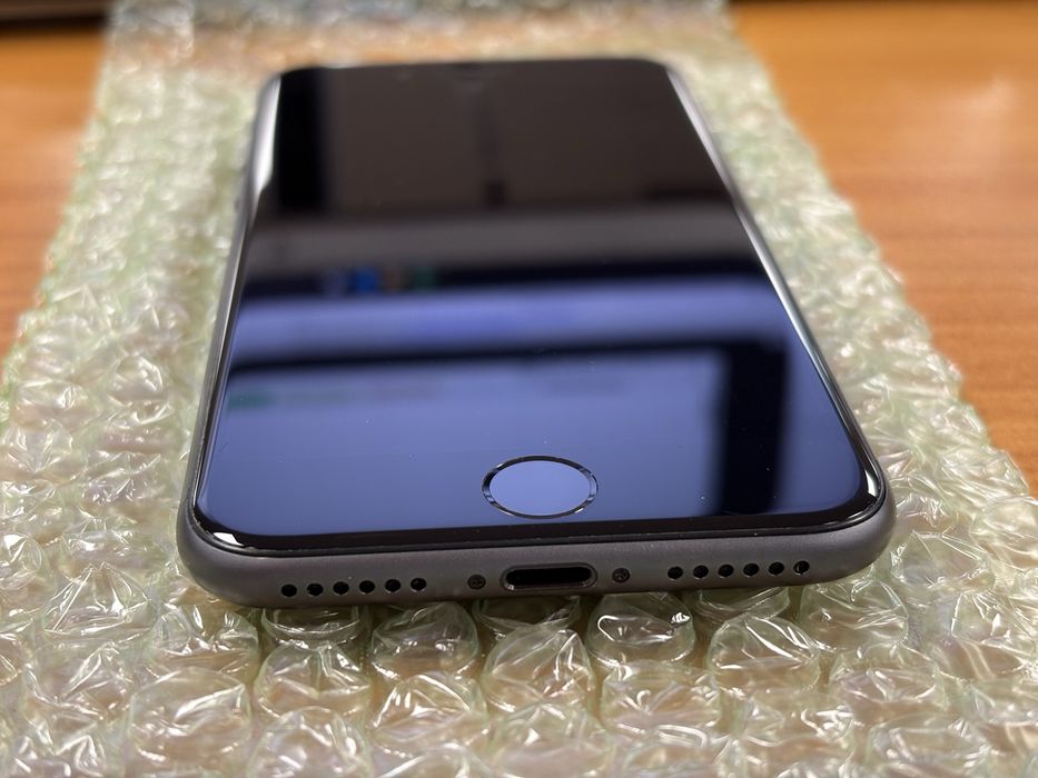 Iphone 8 64GB 100% battery _ impecabil