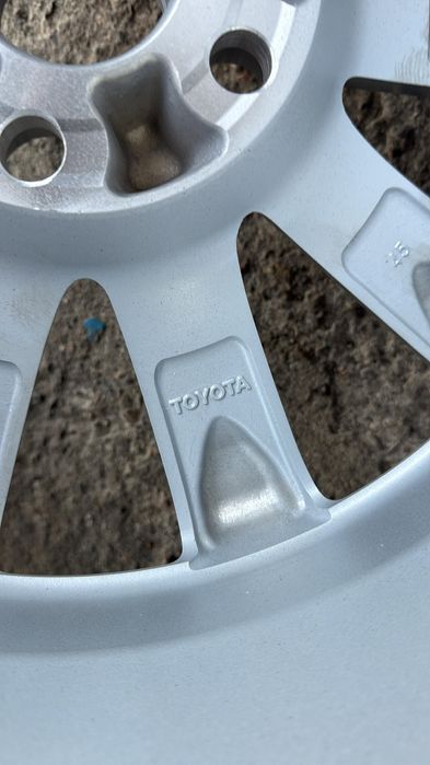 Продам диск с шинами