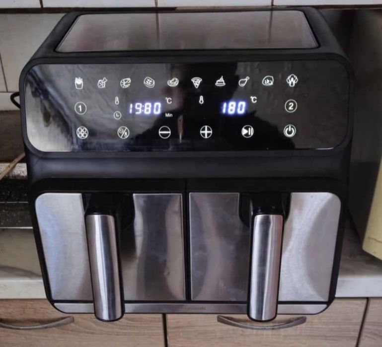 чисто нови горещ въздух Airfryer RAF 5373-R от Германия