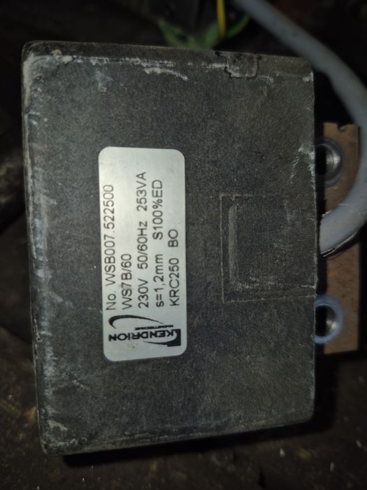 Electromagnet-electro